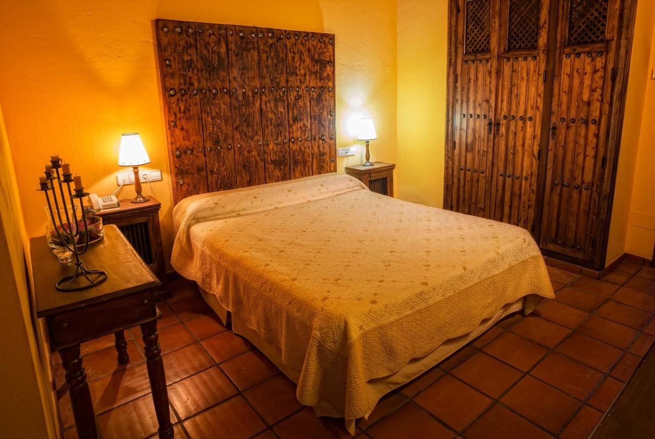 Hotel Bodega La Venta Casas De Los Pinos ภายนอก รูปภาพ